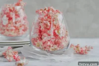 How to Make Pink Strawberry Popcorn