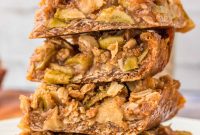 Vegan Apple Crumble Bars Recipe