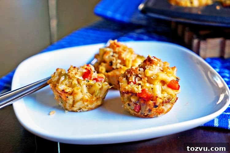 Green Chili Chicken Macaroni and Cheese Muffins 3 Green Chili Chicken Mac and Cheese Muffins2
