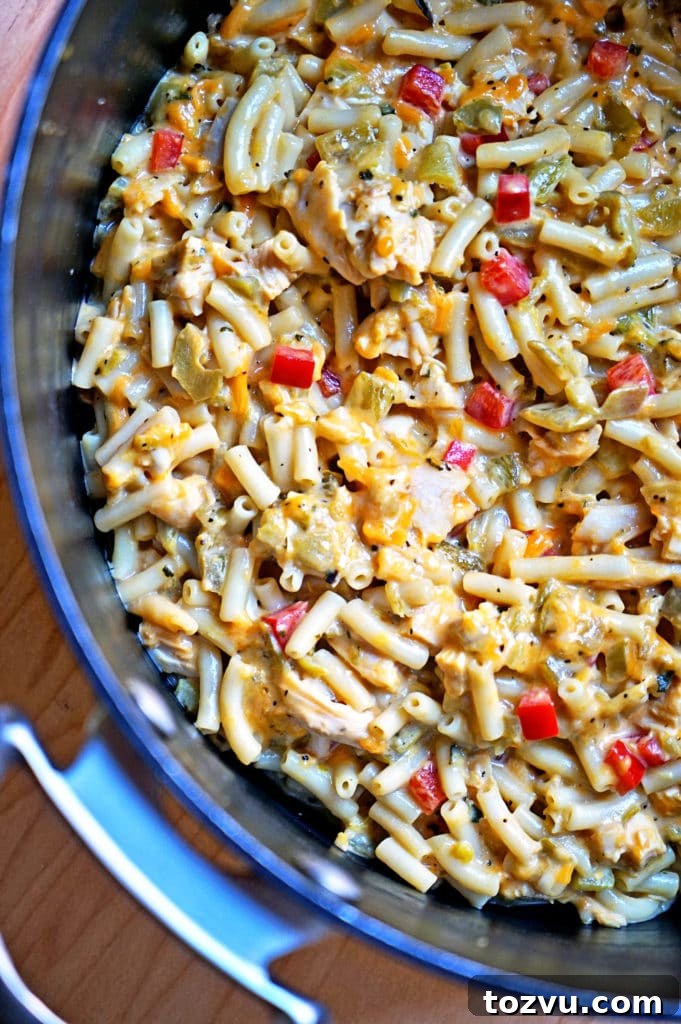 Green Chili Chicken Macaroni and Cheese Muffins 5 Green Chili Chicken Mac and Cheese Muffins4