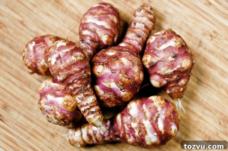 Creamy Jerusalem Artichoke Soup with Crispy Bacon 43 Jerusalem Artichokes (Sunchokes)