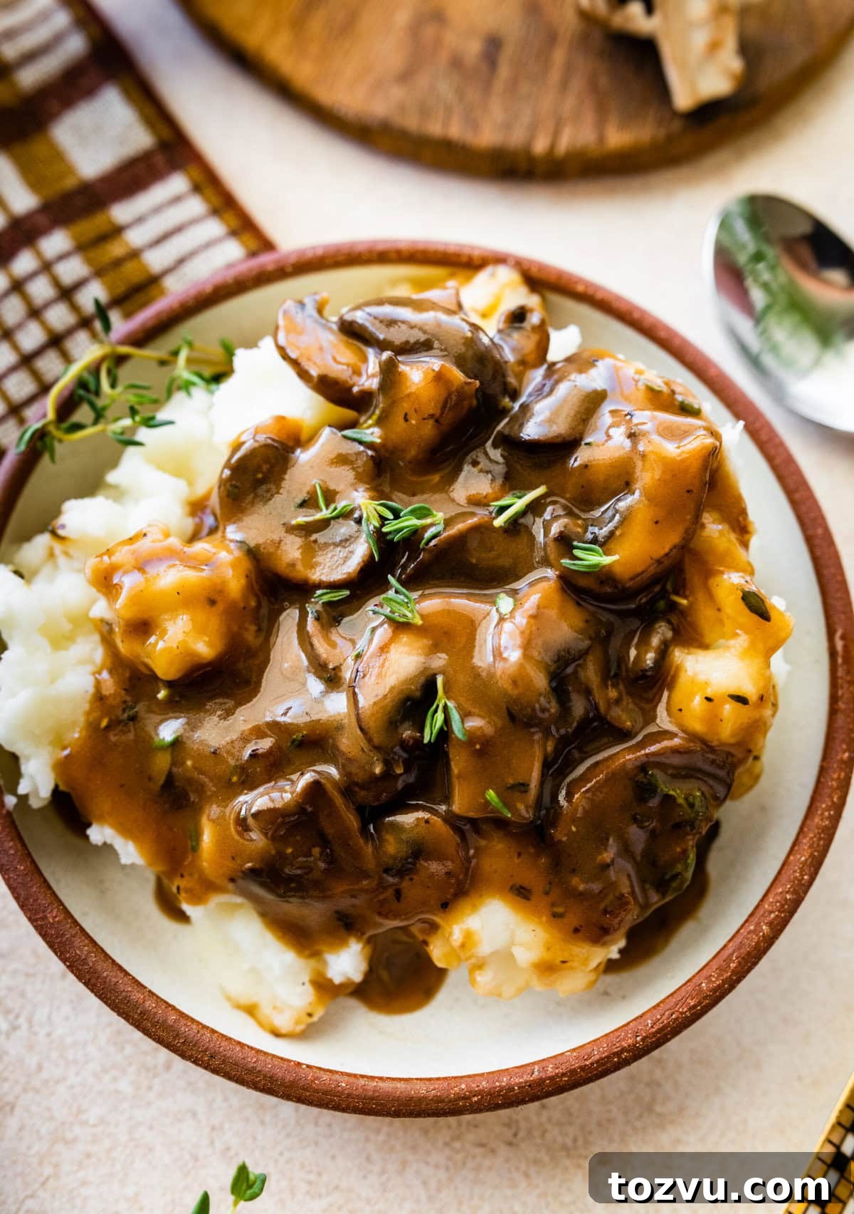 How to Make Mushroom Gravy from Scratch 14 Easy mushroom gravy served over mashed potatoes.