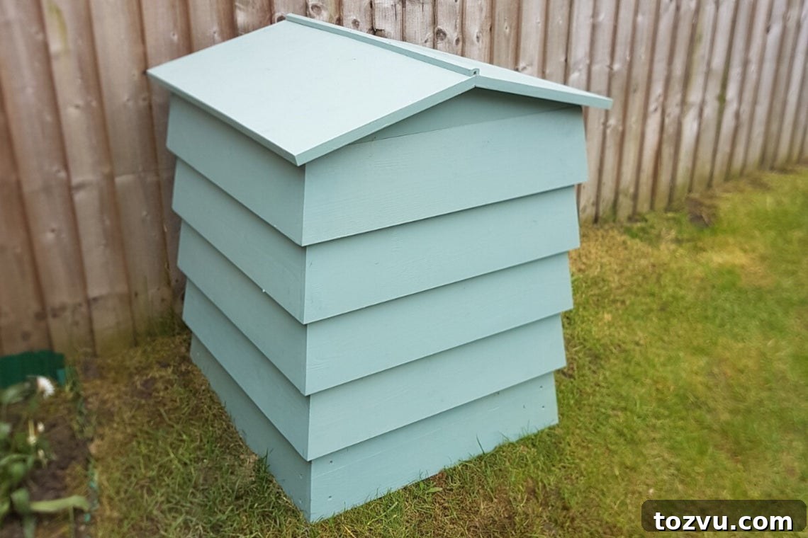 37 Creative DIY Compost Bin Ideas 18 Beehive Style Compost Bin